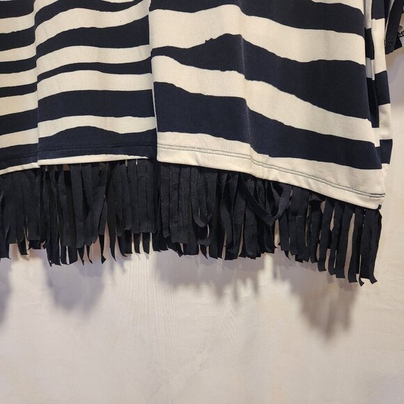 Chico's Size 1 Broken Stripe Knit Top Navy Blue and White 3/4 Sleeve Fringe Hem - Picture 2 of 7